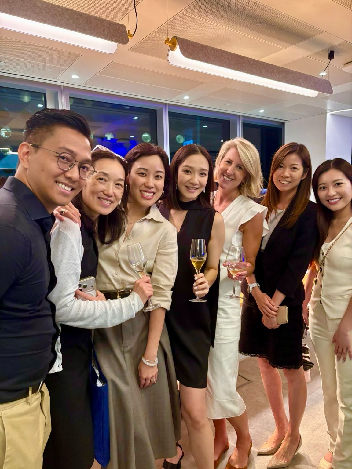 Paul Kam with Ladies Consultant Network members at the post-session gathering, Hong Kong